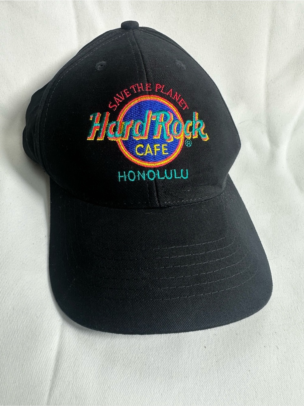 H18. Vintage 90s Hard Rock Cafe Honolulu with Embroidered Logo Baseball Cap